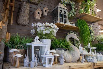 Golden Acre Home & Garden, Calgary