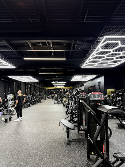 The Realm Fitness, Calgary