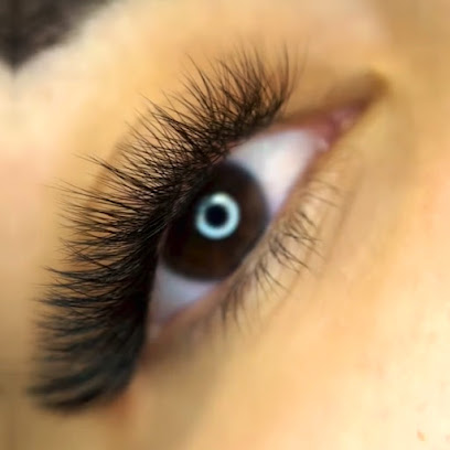 Lash Fame, Calgary